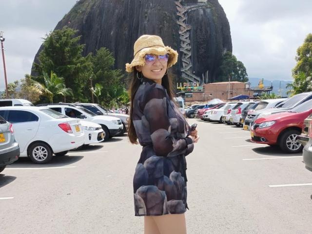 DianaFernandezz - Live porn &amp; sex cam - 20840690