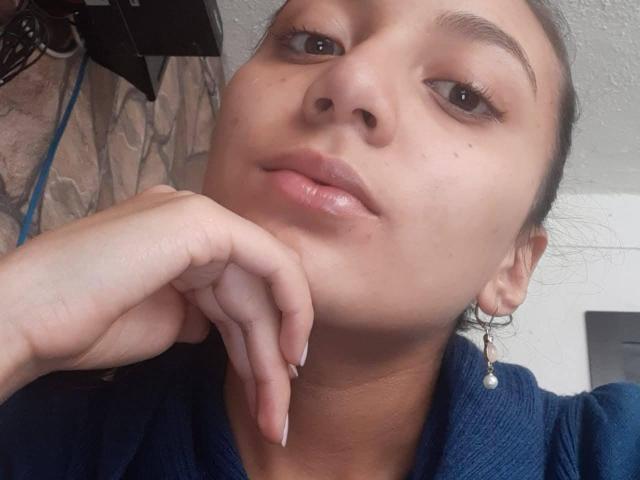 DianaFernandezz - Live porn &amp; sex cam - 20841406