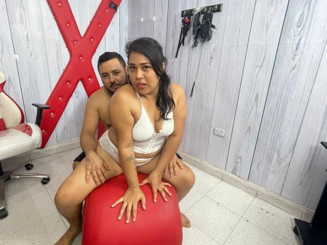 OliverMelissa - Live porn &amp; sex cam - 20841530