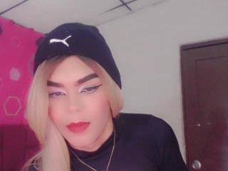 TsNikollBigass - Live porn &amp; sex cam - 20844502
