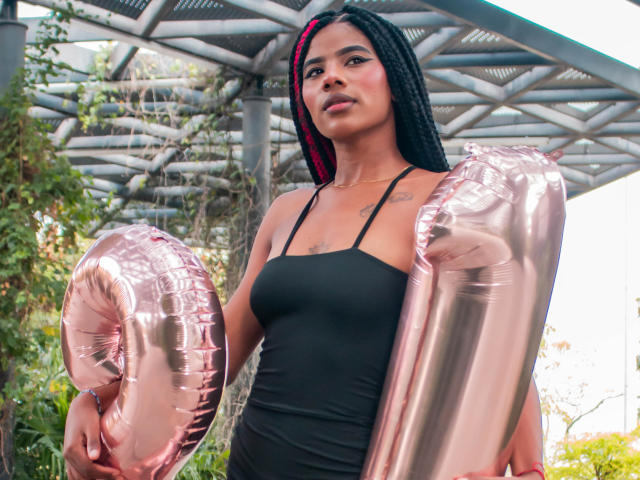 SaraLewwis - Live porn &amp; sex cam - 20846442