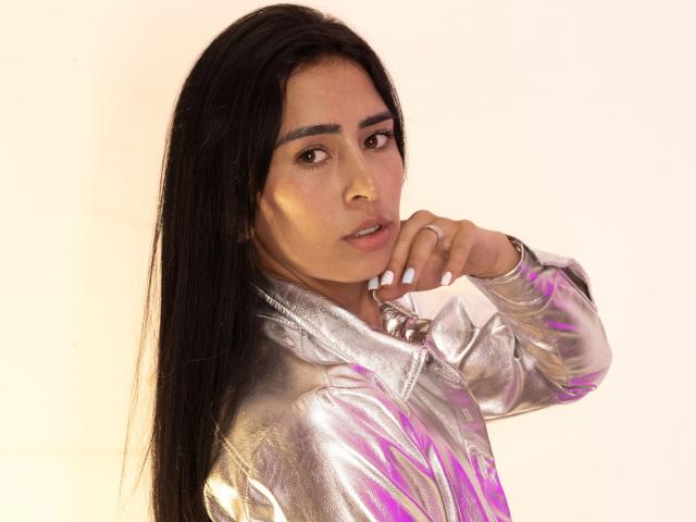 MartinaSmithy - Sexe cam en vivo - 20851286