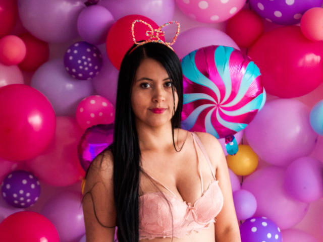 EmilySavage - Live porn &amp; sex cam - 20851902