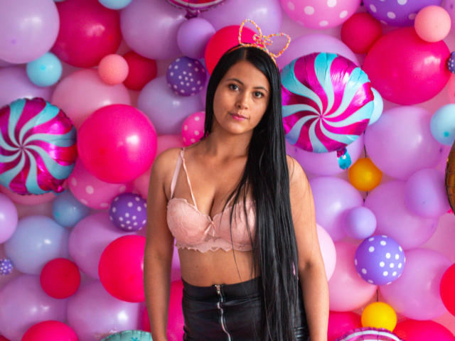 EmilySavage - Live porn &amp; sex cam - 20851934