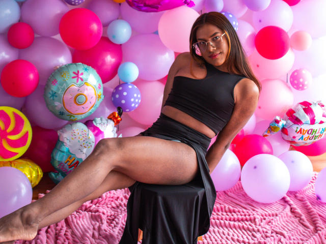 KimmySolange - Camera khiêu dâm &amp; quyến rũ trực tiếp - 20852158