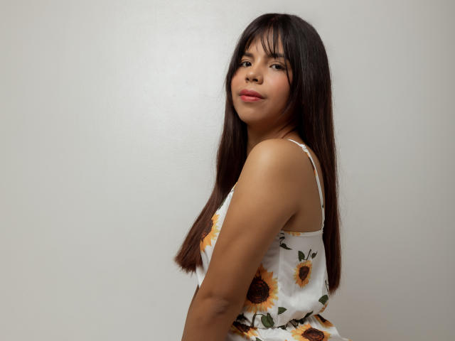 ElaineJones - Live porn &amp; sex cam - 20854094