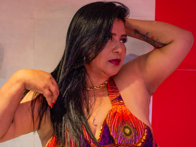 RousseBellaX - Porno na żywo i seks kamera - 20854214