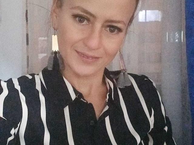 Maghenta - Live sex cam - 20854418