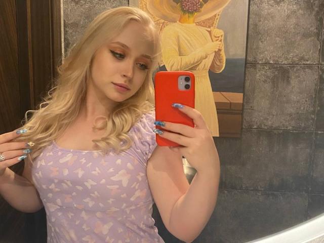 LorenaDiamond - Live porn &amp; sex cam - 20856914