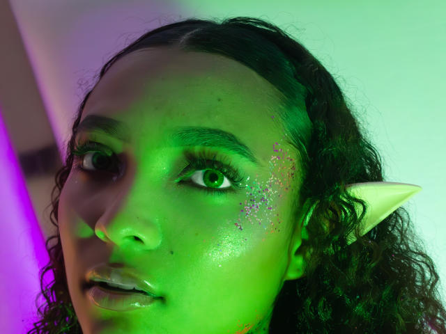 LoraineRioss - Camera khiêu dâm &amp; quyến rũ trực tiếp - 20857610