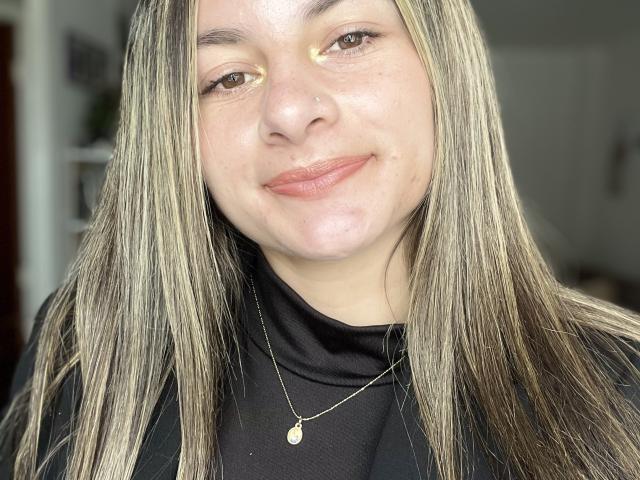 AtheneaRossi - Élő pornó és szexkamera - 20860418