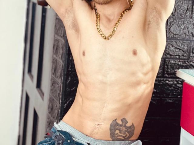 GilbertRossi - Sexe cam en vivo - 20863070