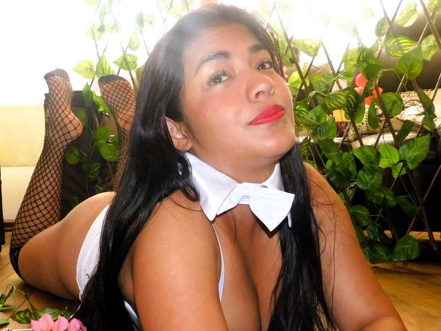 ArianithaXox - Live porn &amp; sex cam - 20863330