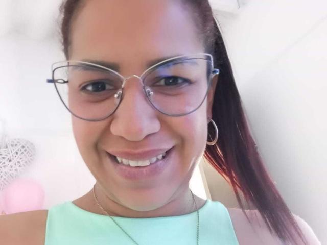 Joanet - פורנו בשידור חי ומצלמת סקס - 20864186