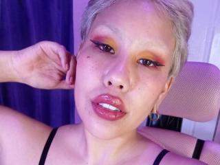 KaraDavis - Live porn &amp; sex cam - 20865646