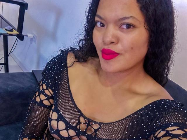 AlissonReyes - Live porn &amp; sex cam - 20865922