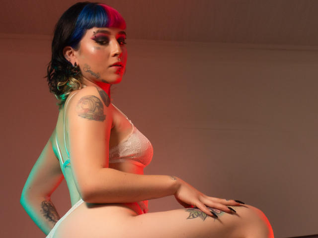 SiennaReeves - Live porn &amp; sex cam - 20866230