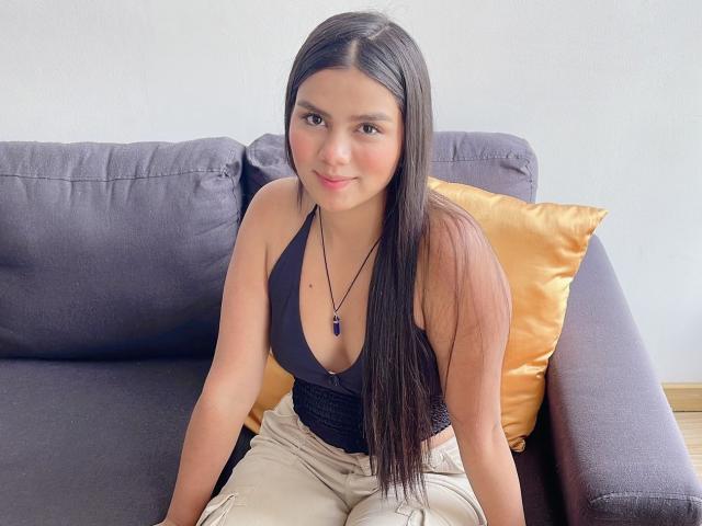 AlahyaDifiori - сексуальная веб-камера в реальном времени - 20869282