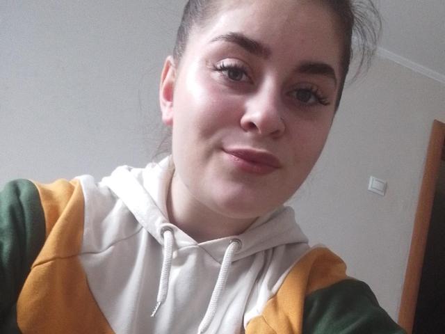 MonicaApple - сексуальная веб-камера в реальном времени - 20873342