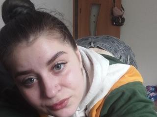 MonicaApple - сексуальная веб-камера в реальном времени - 20873346