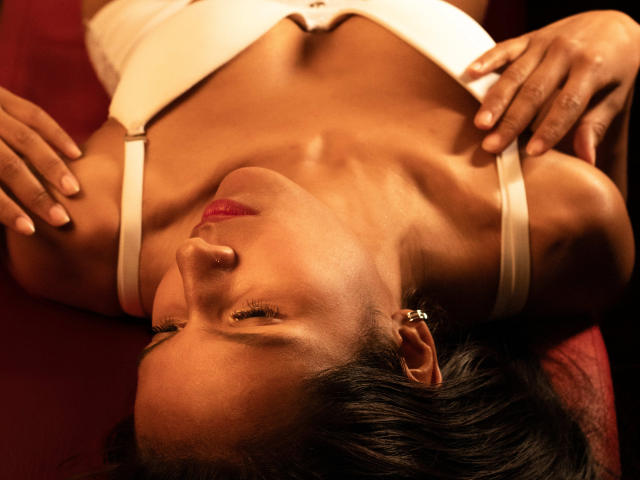 IsiisReak - Camera khiêu dâm &amp; quyến rũ trực tiếp - 20874302