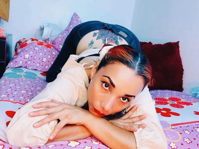 AmberDemons - Live sex cam - 20878330