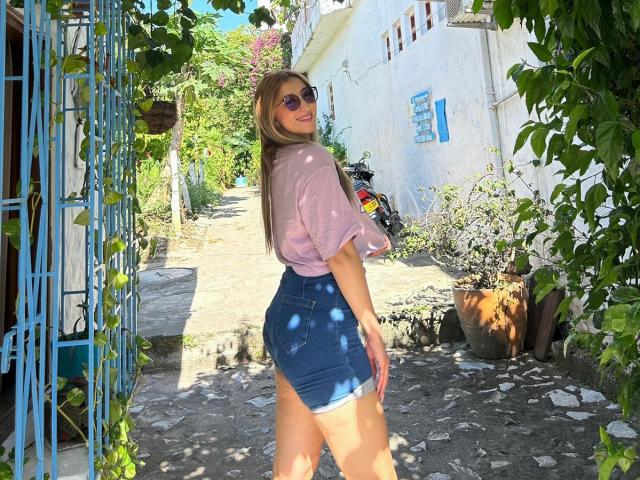 SabrinaaMontana - Live sex cam - 20880302