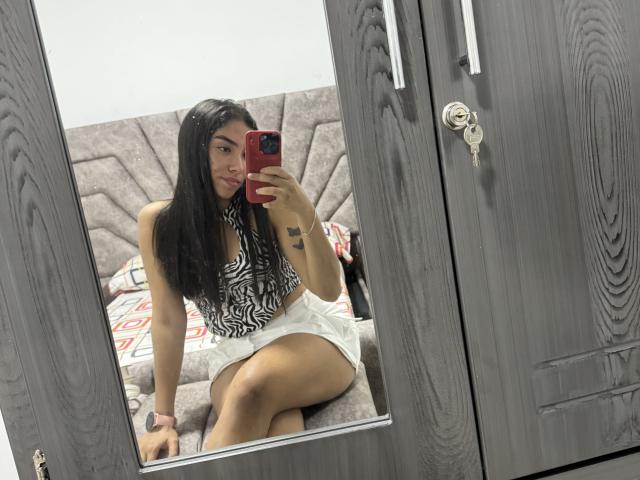 SharonKlart - Sexe cam en vivo - 20880318