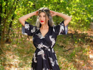 LoraRoche - Live porn &amp; sex cam - 20880402