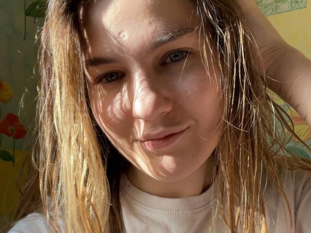 AmandaDesire - Live porn &amp; sex cam - 20883786