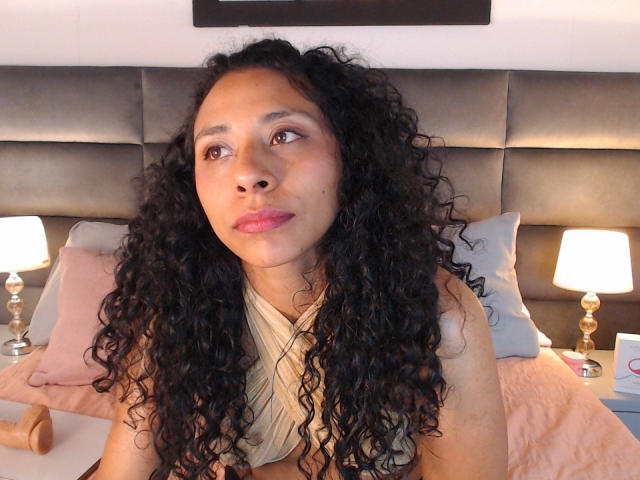 JanEvans - сексуальная веб-камера в реальном времени - 20890998