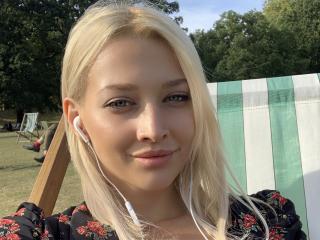 ValeriaBlue - Live porn &amp; sex cam - 20892014
