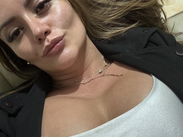 MissAry - Live porn &amp; sex cam - 20897114