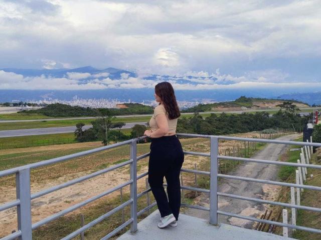 LorettaSant - פורנו בשידור חי ומצלמת סקס - 20899026