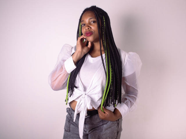 ValeJaramilla - Camera khiêu dâm &amp; quyến rũ trực tiếp - 20899802