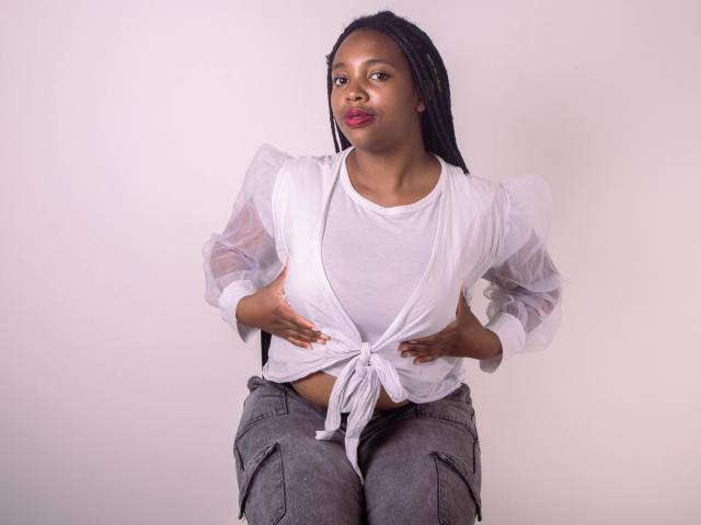 ValeJaramilla - сексуальная веб-камера в реальном времени - 20899810