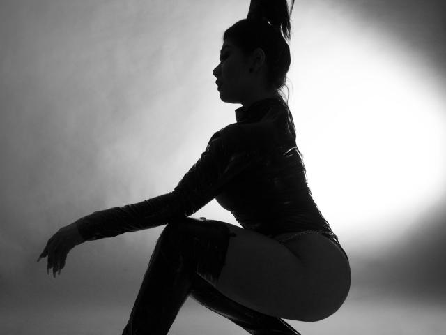 KhloeLawson - Live porn &amp; sex cam - 20900630