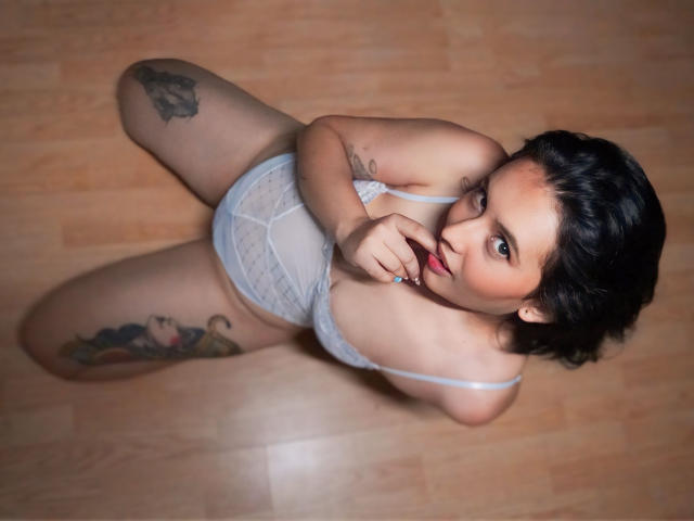 LiliethRoss - Live porn &amp; sex cam - 20910334