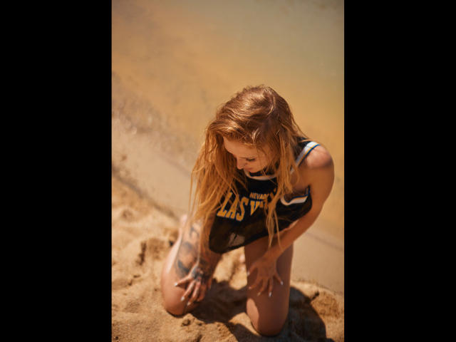 redNatified-hot - Live porn &amp; sex cam - 20910894