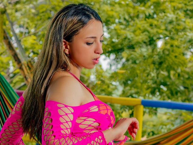 AnastasiaVolkov - Porno na żywo i seks kamera - 20911634