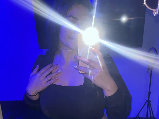 AtheneaRossi - Live porn &amp; sex cam - 20912498