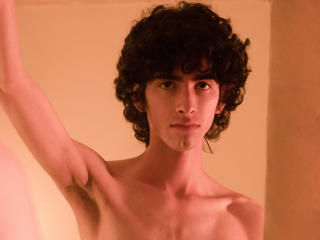 LucasFrost - Live porn &amp; sex cam - 20913194