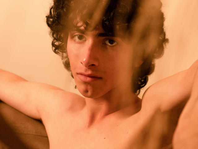 LucasFrost - Live porn &amp; sex cam - 20913202