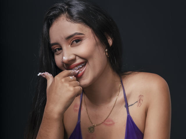 SwettyDulce - Live sexe cam - 20921458