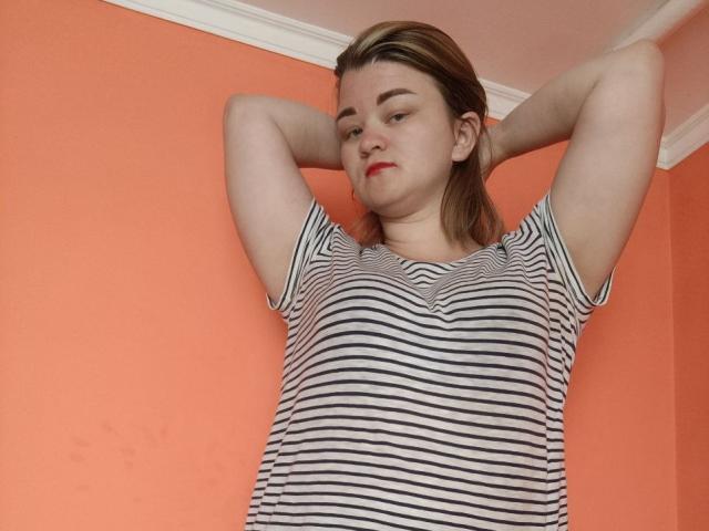 ChellyHill - Live porn &amp; sex cam - 20923978