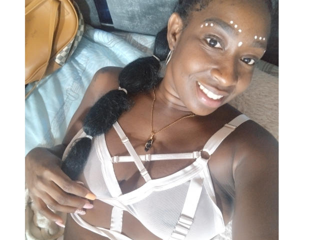 KatalinnaGal - сексуальная веб-камера в реальном времени - 20932982