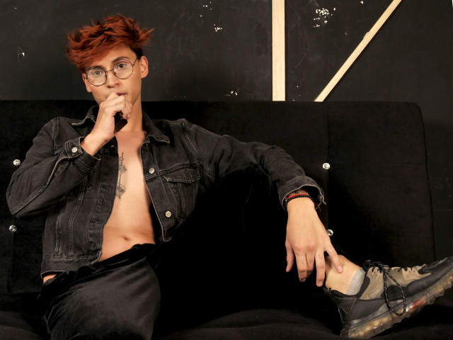 LiiamCollins - Sexe cam en vivo - 20934906