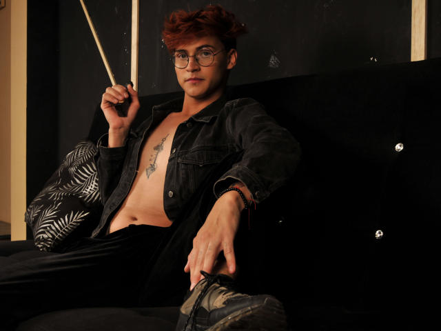 LiiamCollins - Sexe cam en vivo - 20934930