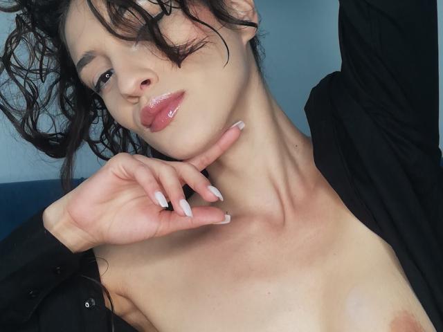 VievienneClemente - פורנו בשידור חי ומצלמת סקס - 20935090