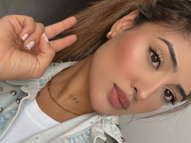 MaeCollins - Live porn &amp; sex cam - 20943410